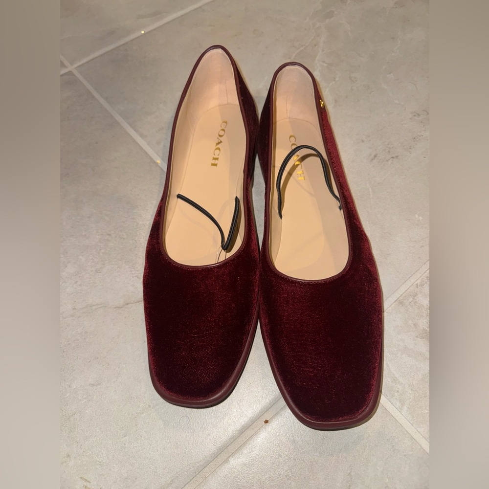 Coach Burgundy velvet Emilia Mary Jane Ballet Flats NWOB - Picture 4 of 8
